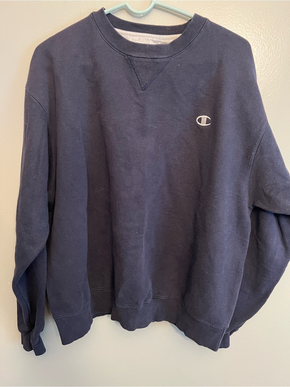Champion Navy Blue Men's Crewneck Sweatshirt